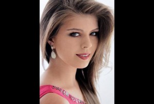 Señorita Meta-Esthefany Castro Contreras