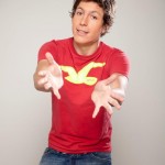 alejandro-riano-standup